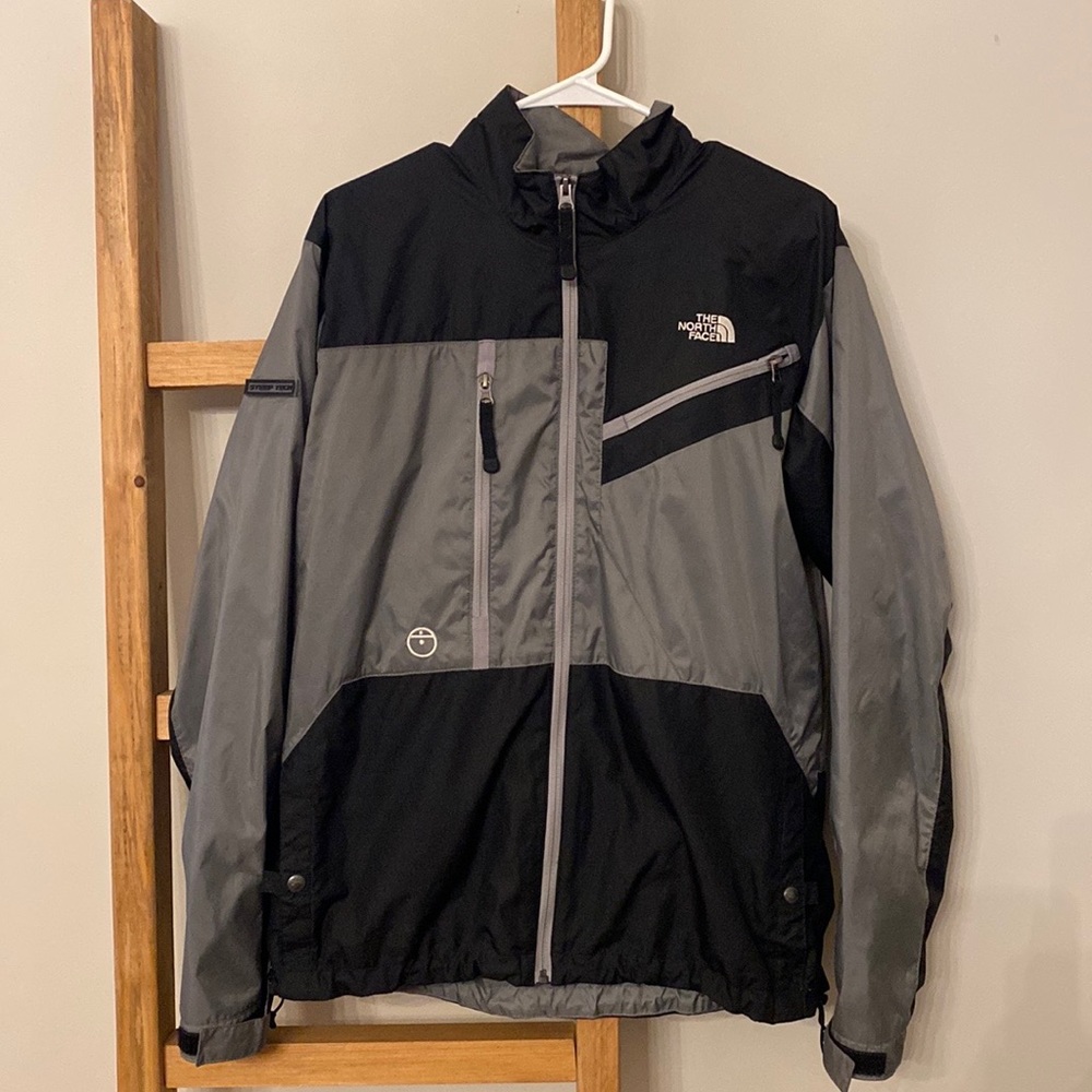Mens The North Face Steep Tech Black Gray Windbreaker Jacket size M